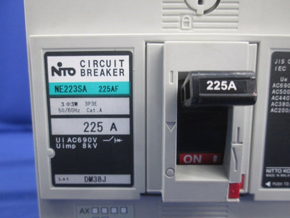 サーキットブレーカ3P225A NE223SA