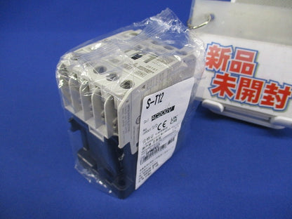 電磁接触器 AC200V 1a1b S-T12AC200V