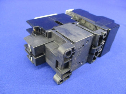 電磁開閉器200V SC-03