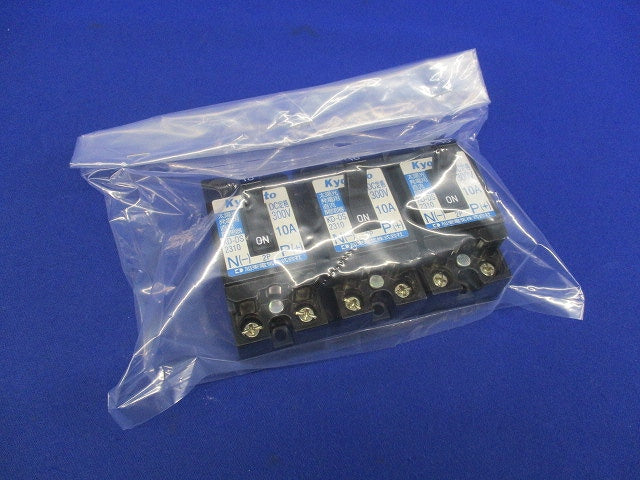 太陽光発電用直流開閉器10A(3個入) KD-DS2310
