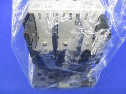 電磁接触器 200V CA50-20-22