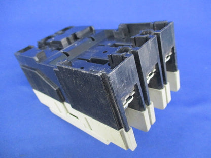 ノーヒューズブレーカ3P50A NF63-CW