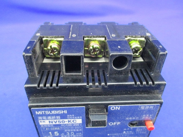 漏電遮断器3P3E15A(ジャンク品) NV50-KC