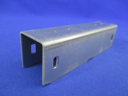 レースウェイ用継ぎ金具(2個入) SD-DG2