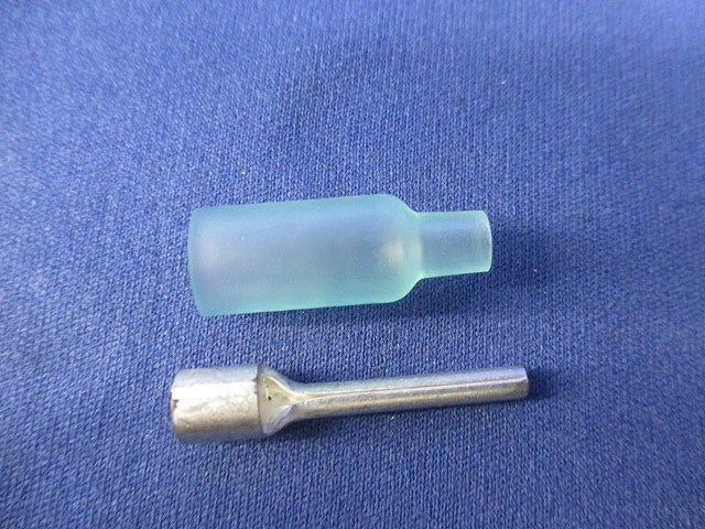 絶縁被覆付棒型圧着端子(25個入) WV2503