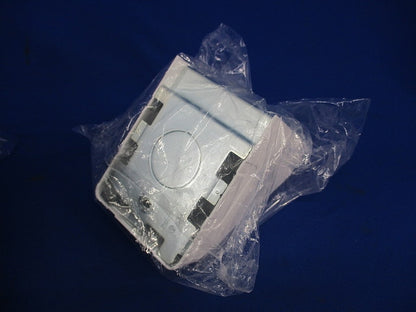 コーナーボックスA・B型共用(3個入)(ホワイト) DZB245W