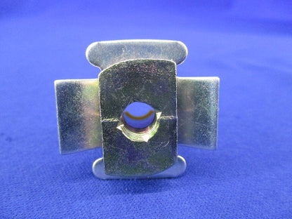 合成スラブデッキ吊りボルト支持金具(黄)(50個入) HB20MH-W3-Y