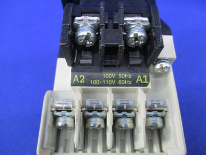 コンタクタ形電磁継電器100V SR-N8