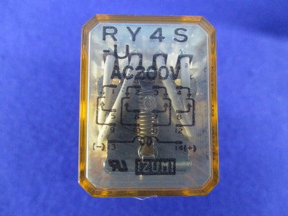 RY形ミニチュアリレー プラグイン端子 動作表示灯なし(3個入) RY4S