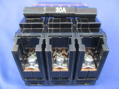 サーキットブレーカ3P30A N-BAK50K BBK330K