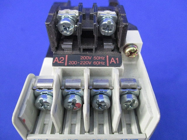 電磁開閉器 200V S-N11+TH-N12