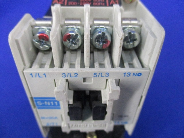 電磁開閉器 200V S-N11+TH-N12