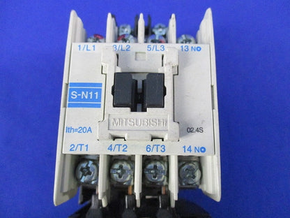 電磁開閉器 200V S-N11+TH-N12
