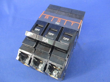 サーキットブレーカ3P30A N-BAK50K