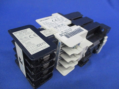 コンタクタ形電磁継電機 100Ｖ SR-N8