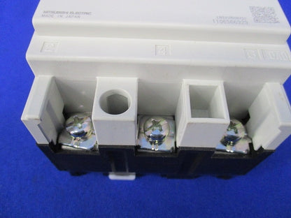ノーヒューズ遮断器3P3E50A NF50-KC