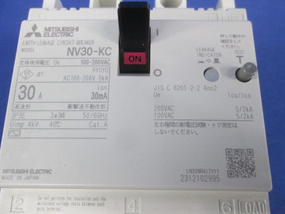 漏電遮断器3P3E30A NV30-KC