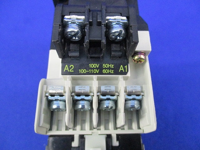 コンタクタ形電磁継電機 100Ｖ SR-N8