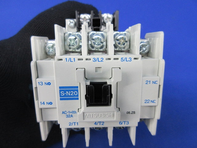 非可逆式電磁接触器100V S-N20
