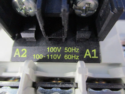 電磁開閉器AC100V MSO-N21