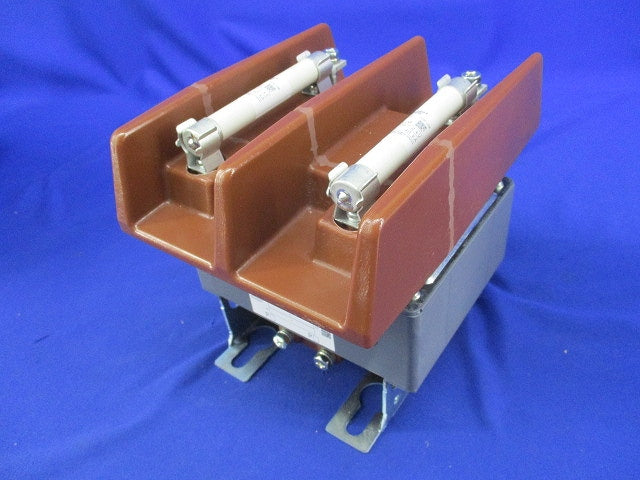 計器用変圧器6600/110Ｖ PD-50HF
