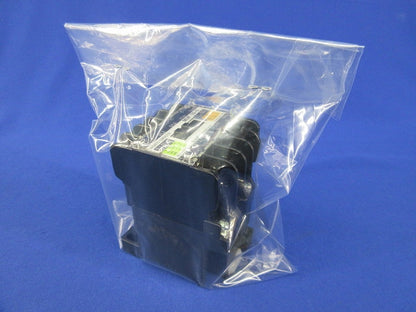 電磁接触器 200V(キズ汚れ有) MUF10-5