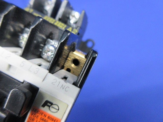 電磁開閉器 200V SC-05