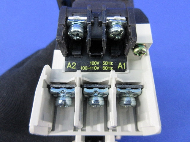 電磁開閉器 100V S-N18+TH-N18