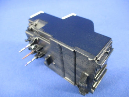 サーマルリレー 0.9A(0.7-1.1A) TH-T18