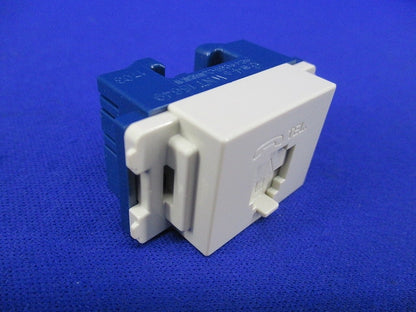 テレホンモジュラジャック6極4心(2個入) WNT15649