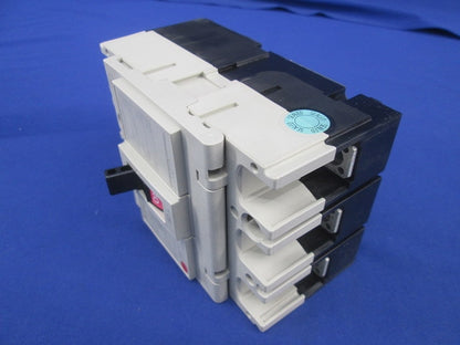ノーヒューズブレーカ３P60A NF125-CV