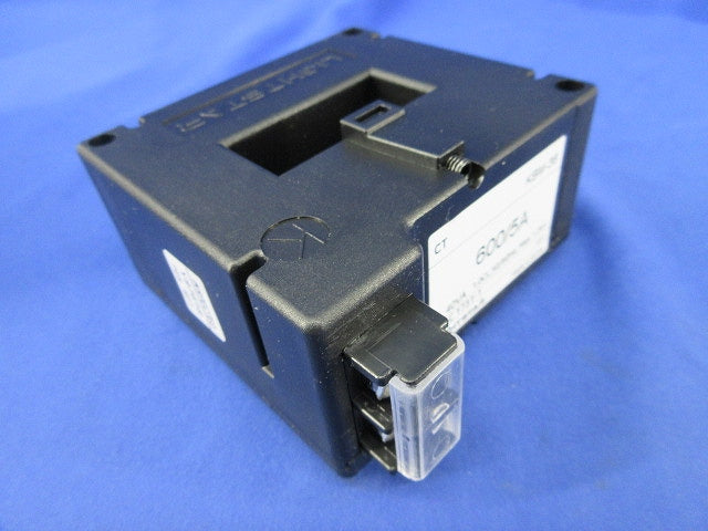 角形変流器600/5A KBM-36