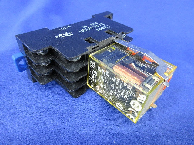 ユニバーサルリレーソケットセット 4極(2組入) RU4D-R-A100他