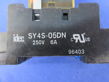 ユニバーサルリレーソケットセット 4極(1組入) RU4S-R-A100他