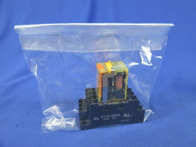 ユニバーサルリレーソケットセット 4極(1組入) RU4S-R-A100他