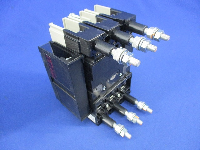 ノーヒューズ遮断器3P50A NF63-HV