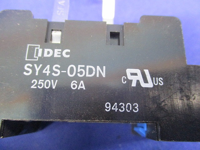 ユニバーサルリレーソケットセット 4極(2組入) RU4S-R-A100他
