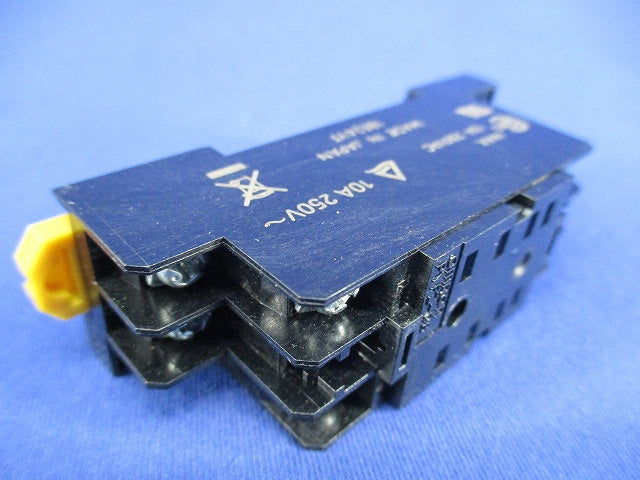 表面接続ソケット(9個入) 10A250VAC