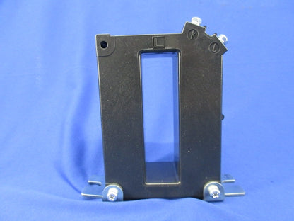 計器用低圧変流器(角窓貫通形) CC3M3-10X5