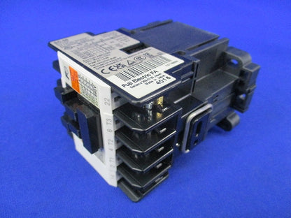 電磁接触器100V SC-05
