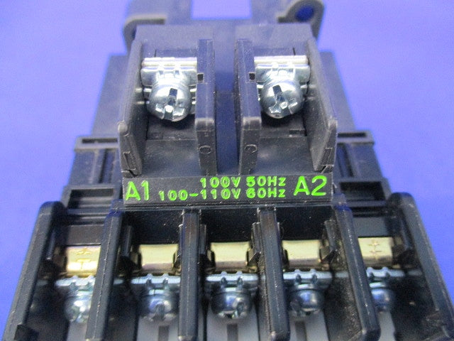 電磁接触器100V SC-05