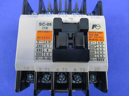 電磁接触器100V SC-05