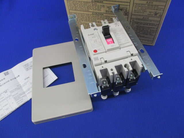 ノーヒューズ遮断器(配線用遮断器)3P20A NF63-CV