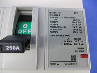 オートブレーカ3P250A BW250EAG