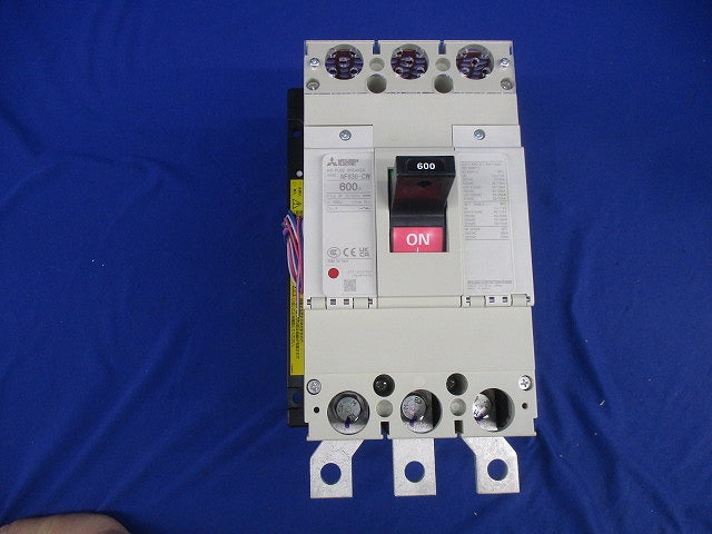 ノーヒューズ遮断器3P600A NF630-CW