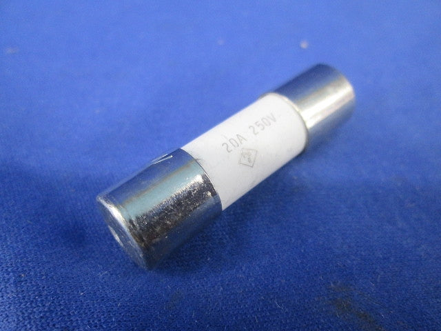 セラミックヒューズ 20A(18個入) 20A250V