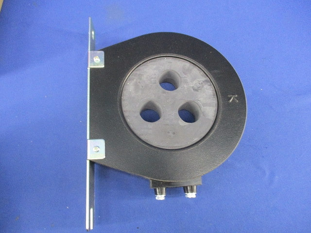 高圧用零相変流器 貫通形 400A(割スペーサー付) M106