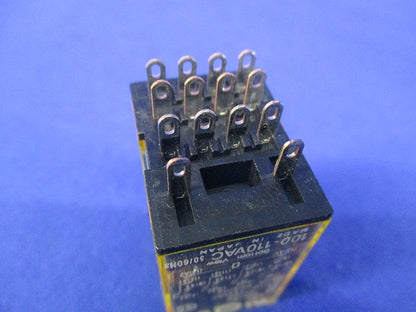ユニバーサルリレー ソケットセット RU4S-R-A100+SY4S-05DN
