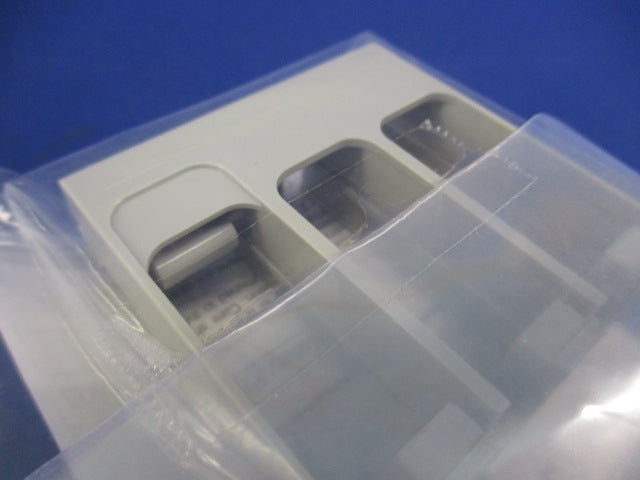 端子カバー(ショートタイプ)3P用(2個入×12計24個入) BW9BTBA-S3W