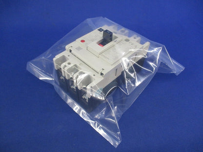 ノーヒューズブレーカ3P15A NF63-CW
